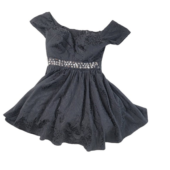 Trixxi Fit and Flare Mini Cocktail Dress Womens Junior Sz M Black Floral Gems - Picture 7 of 16